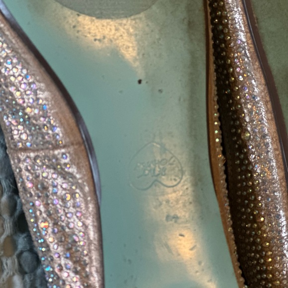 Elegant Iridescent Crystal Studded Ballet Flats - Picture 7 of 11